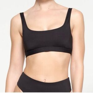 NEW SKIMS BIKINI TOP